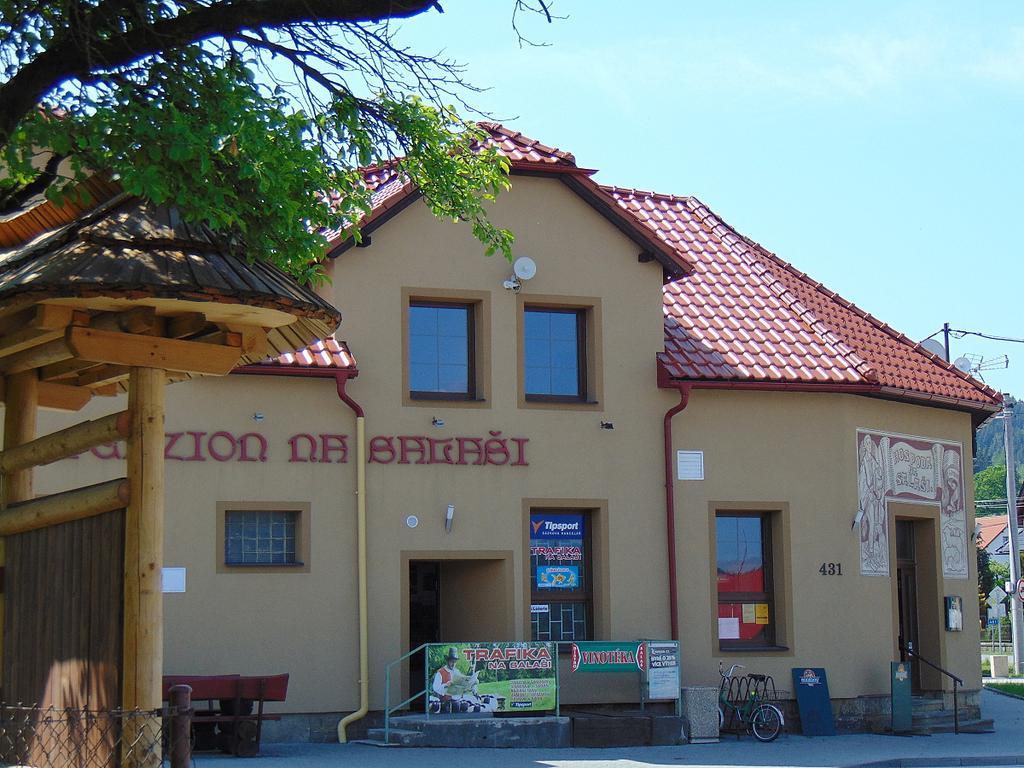 Penzion A Restaurace Na Salasi Hutisko Exterior foto